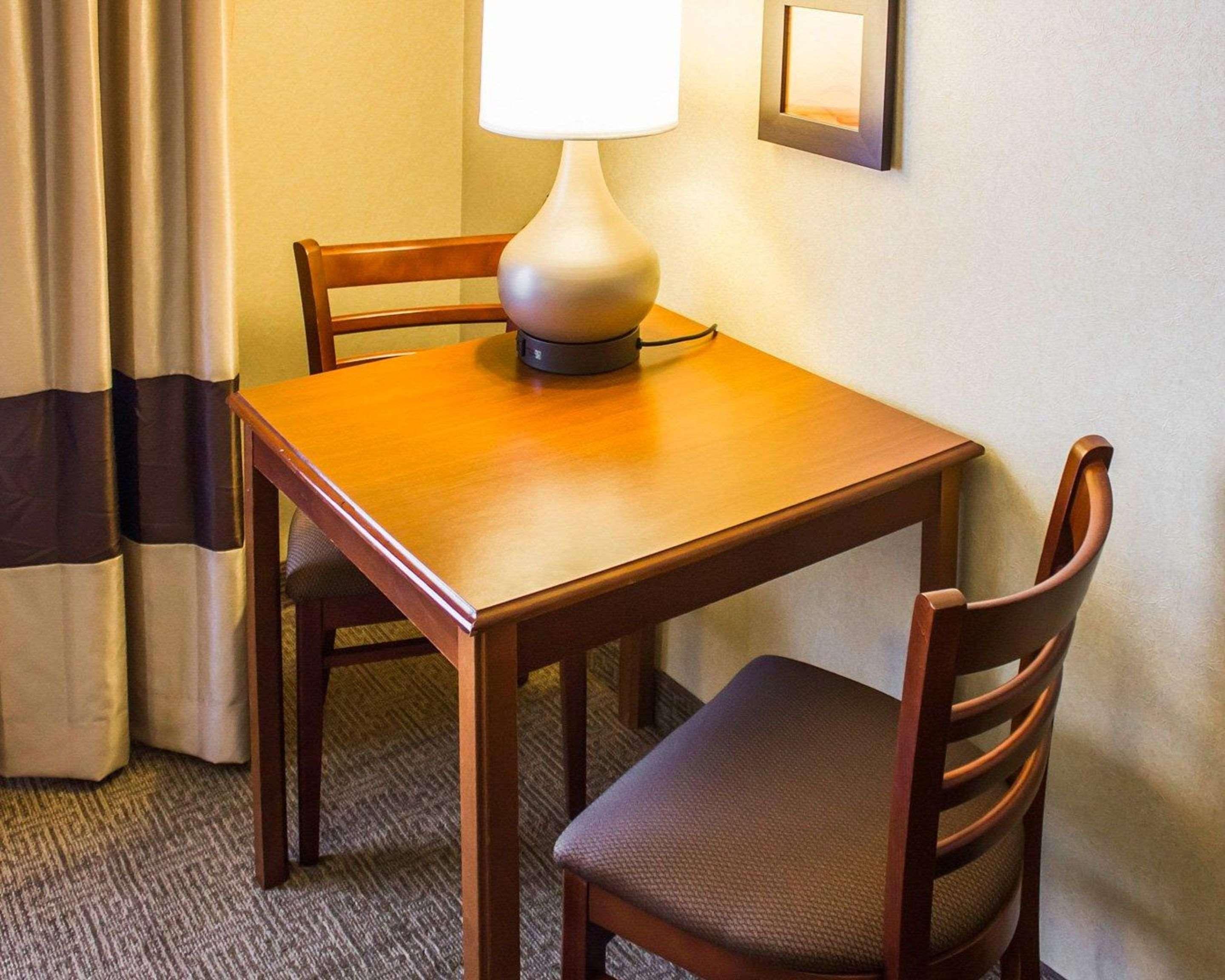 Comfort Inn Guilford Near I-95 Екстер'єр фото