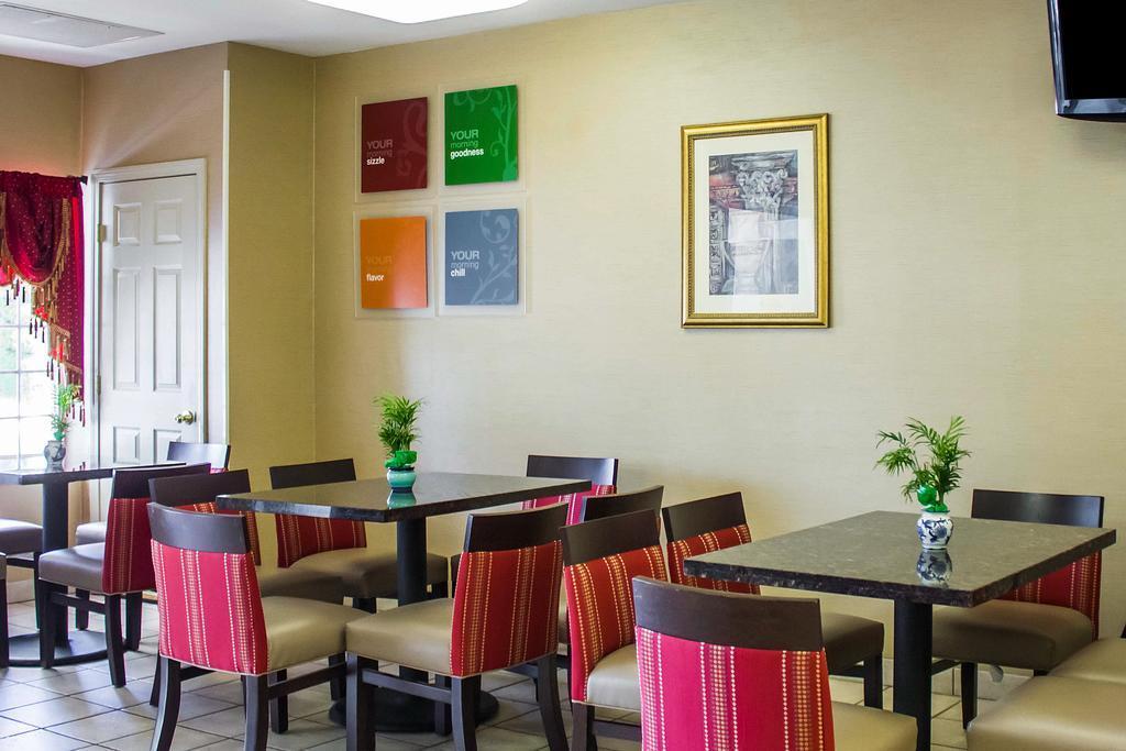 Comfort Inn Guilford Near I-95 Екстер'єр фото