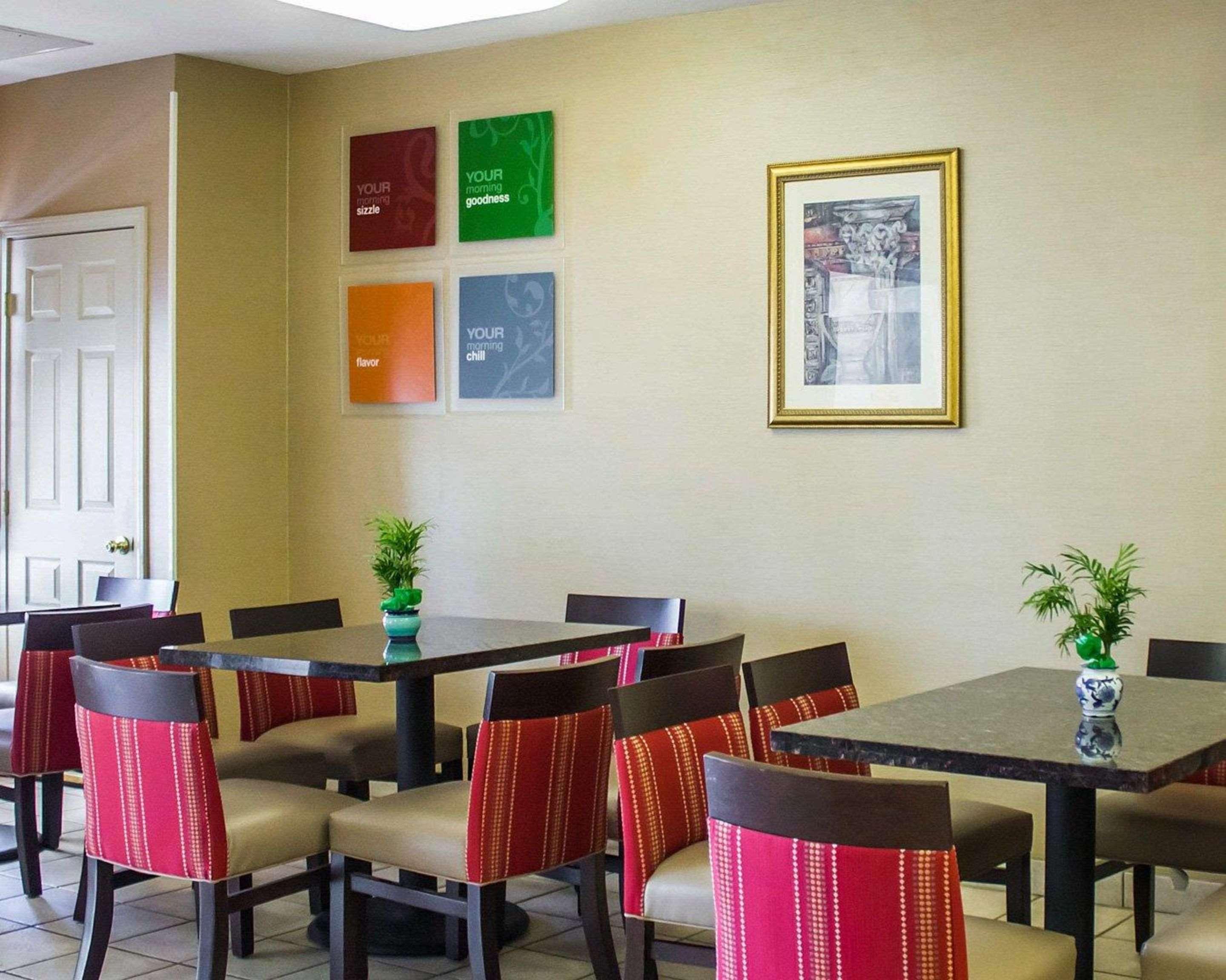 Comfort Inn Guilford Near I-95 Екстер'єр фото