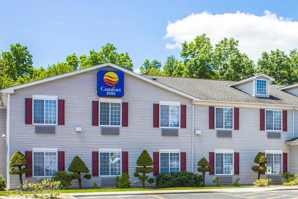Comfort Inn Guilford Near I-95 Екстер'єр фото