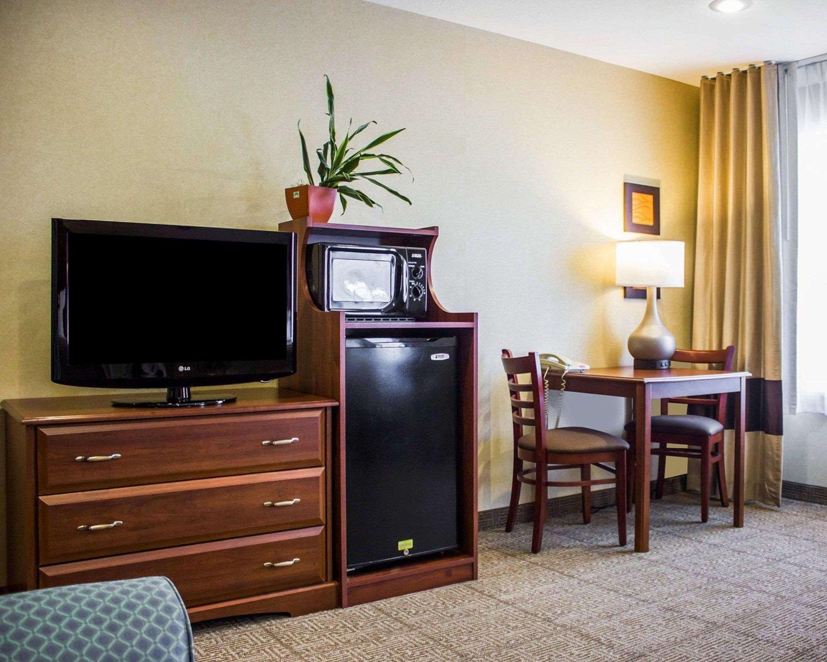 Comfort Inn Guilford Near I-95 Екстер'єр фото