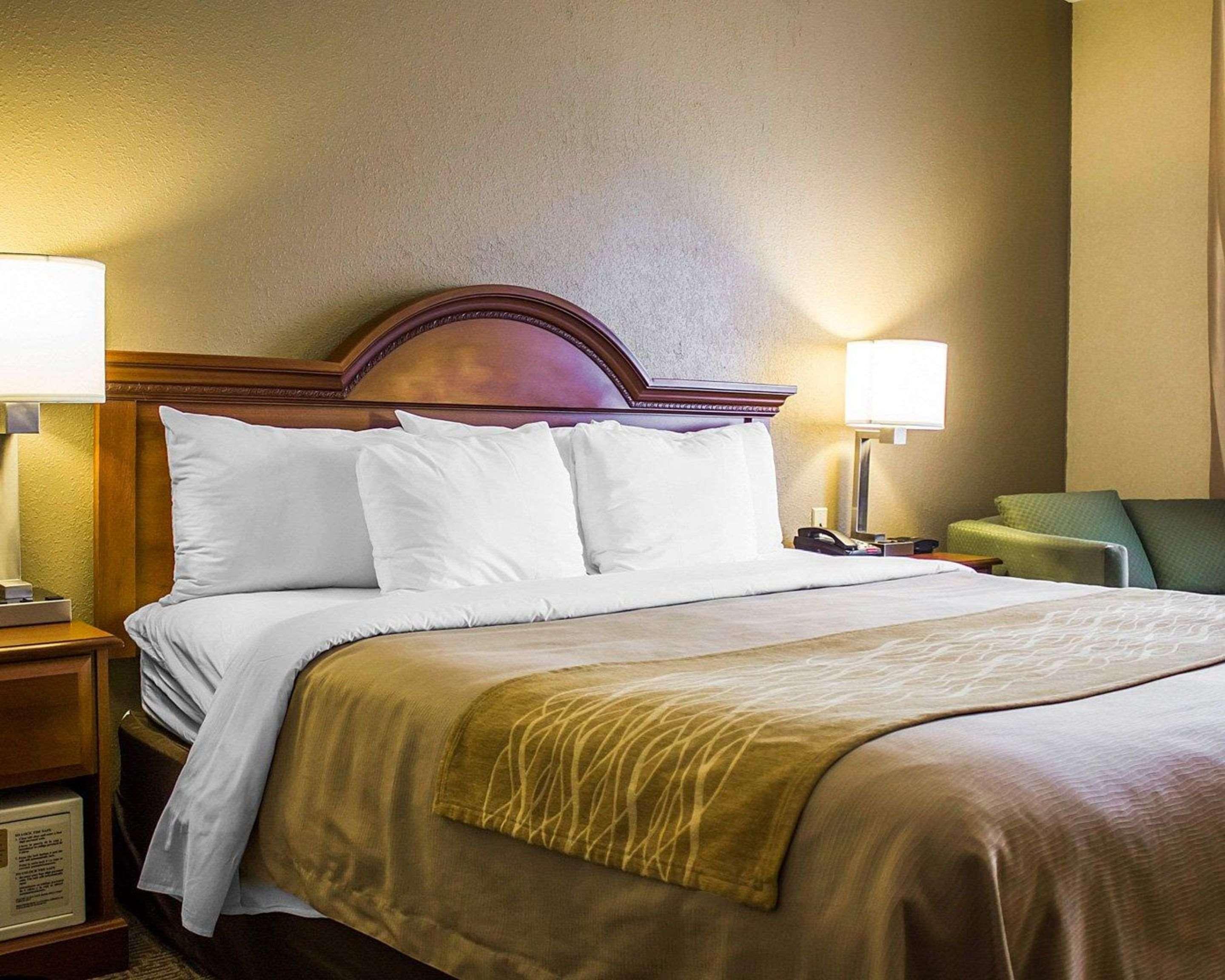 Comfort Inn Guilford Near I-95 Екстер'єр фото