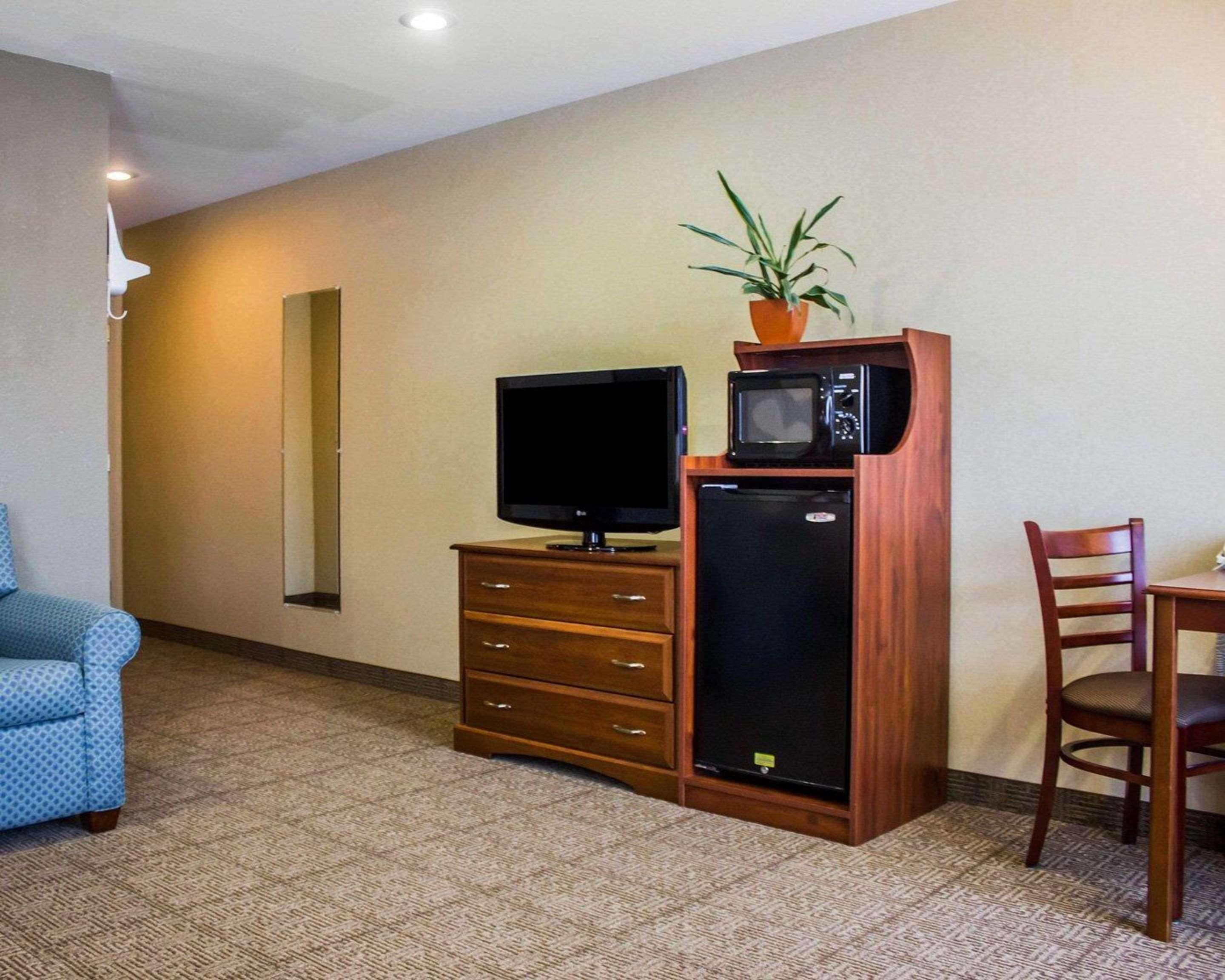 Comfort Inn Guilford Near I-95 Екстер'єр фото