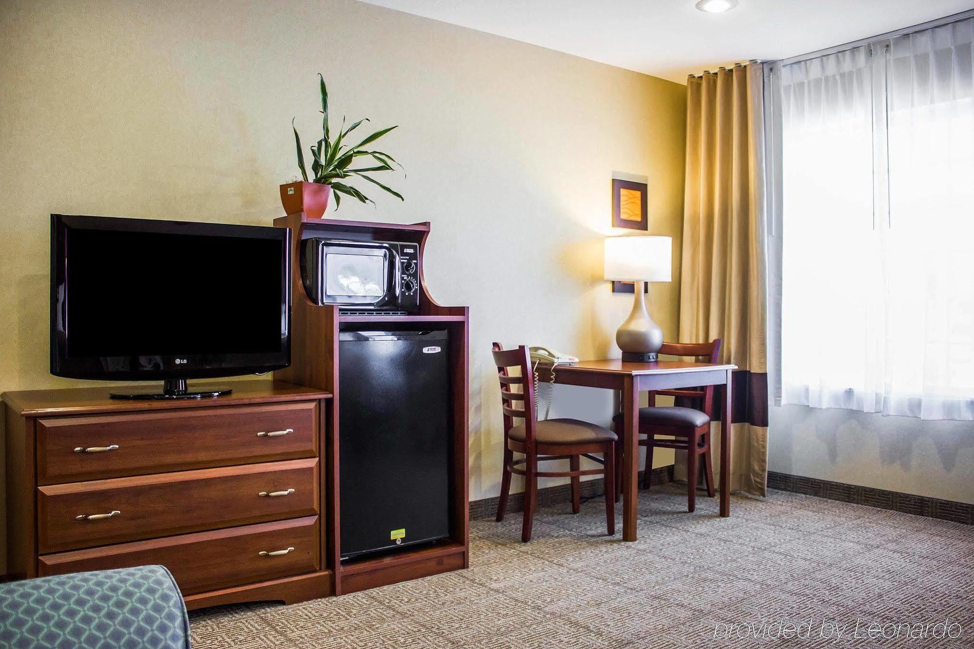 Comfort Inn Guilford Near I-95 Екстер'єр фото